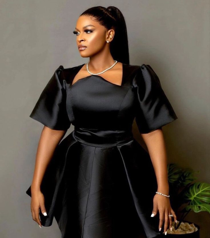 Duchess Material Styles 