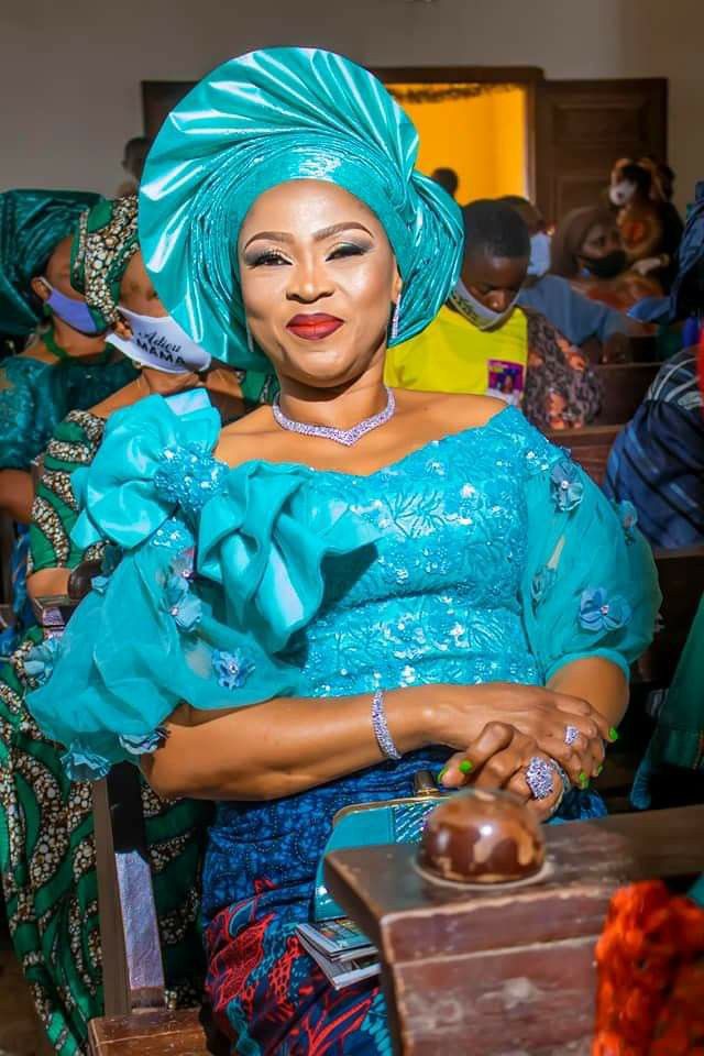 New Blouse Styles for Wrappers