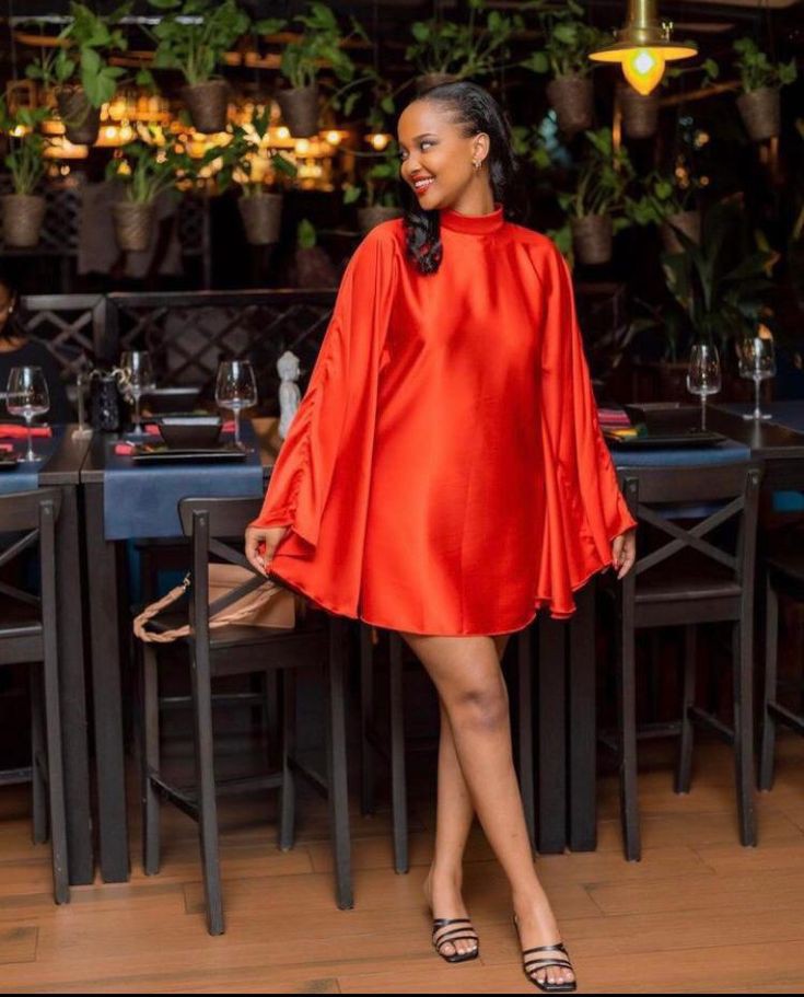 Duchess Short Gown Styles 