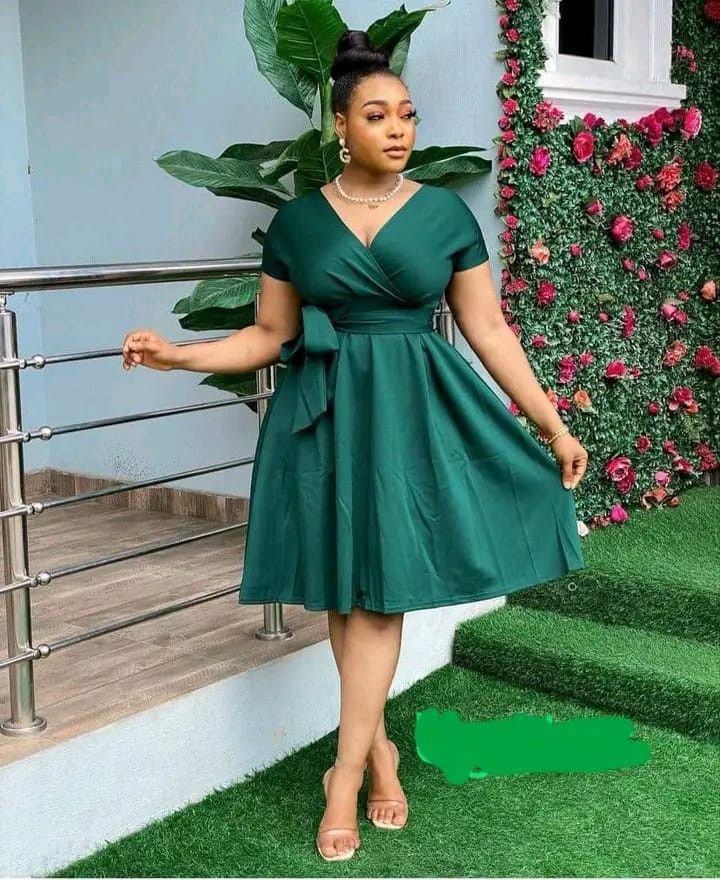 Duchess Short Gown Styles 