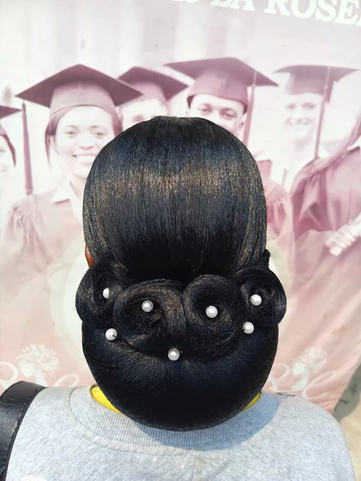 Bridal Hairstyles with Attachment