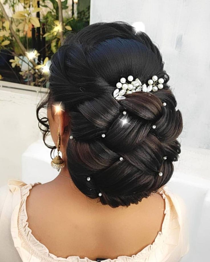 Bridal Hairstyles with Attachment