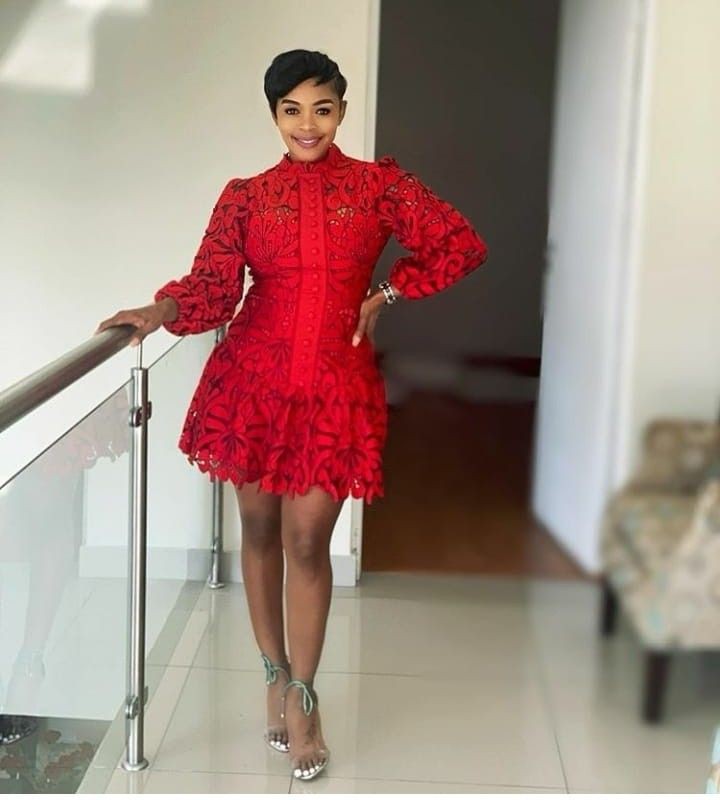 Short Lace Gown Styles for Ladies