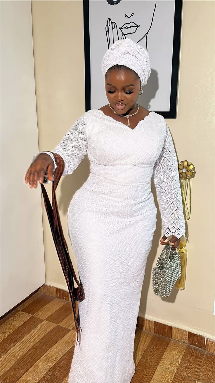 3-yard Lace Long Gown Styles