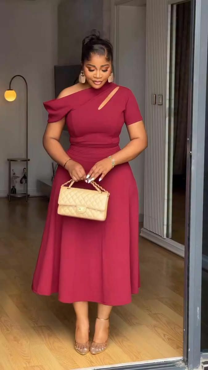 Elegant English Gown Styles