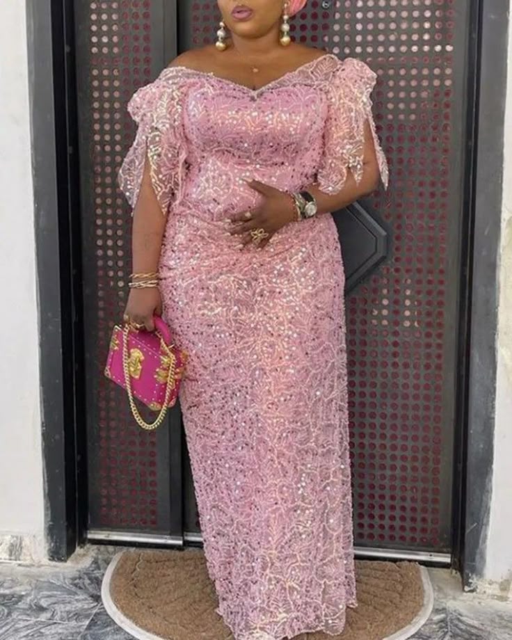 Mature Lace Gown for Married Women ​