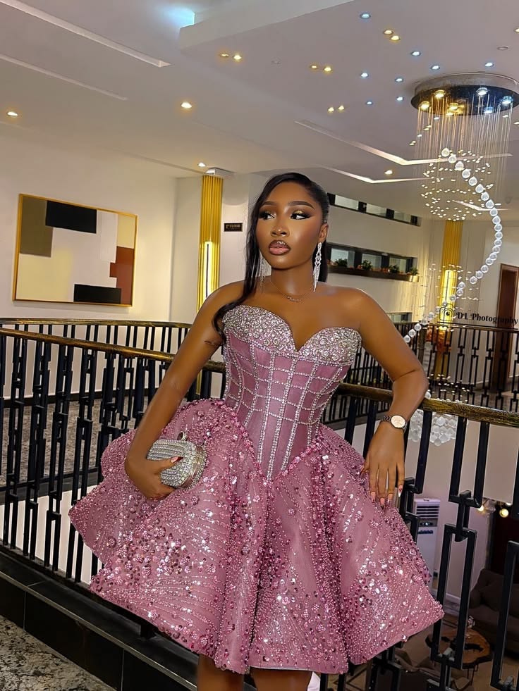 Sweetest Lace Gown Styles for Teenage Girls