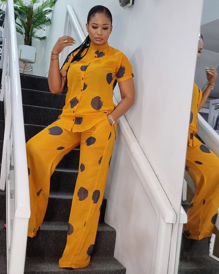 MATERIAL TOP AND TROUSERS STYLES