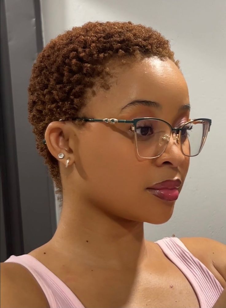 Good-Looking Female Haircut in Nigeria ​