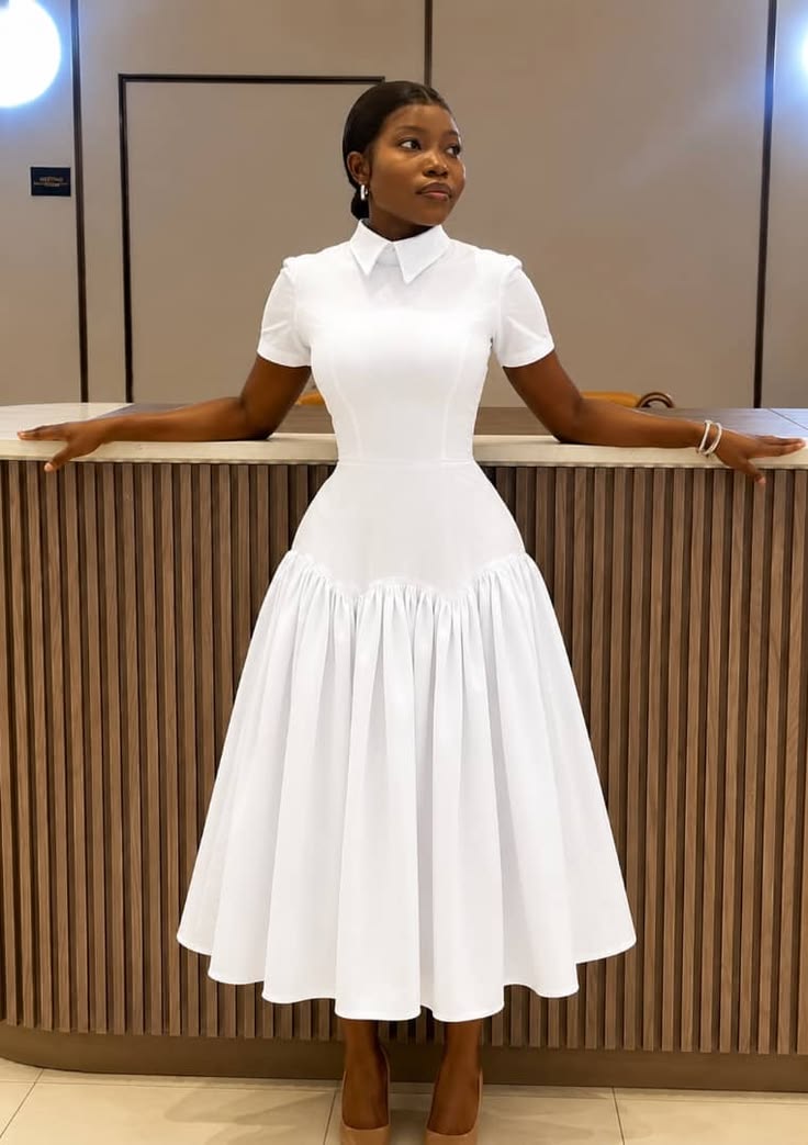 English Gown Styles for Teenage Girls