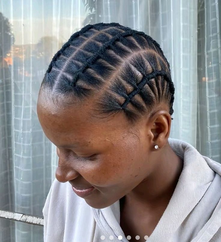 BOB BRAZILIAN WOOL HAIRSTYLES ​