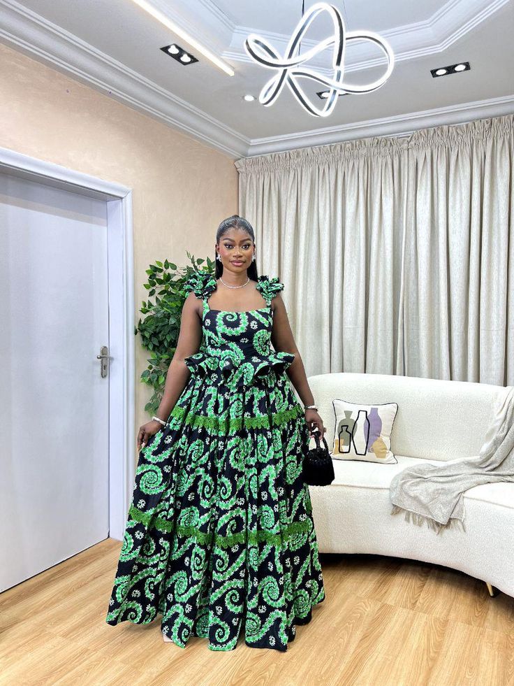 Latest Vintage Gown Styles for Teenagers in Nigeria 