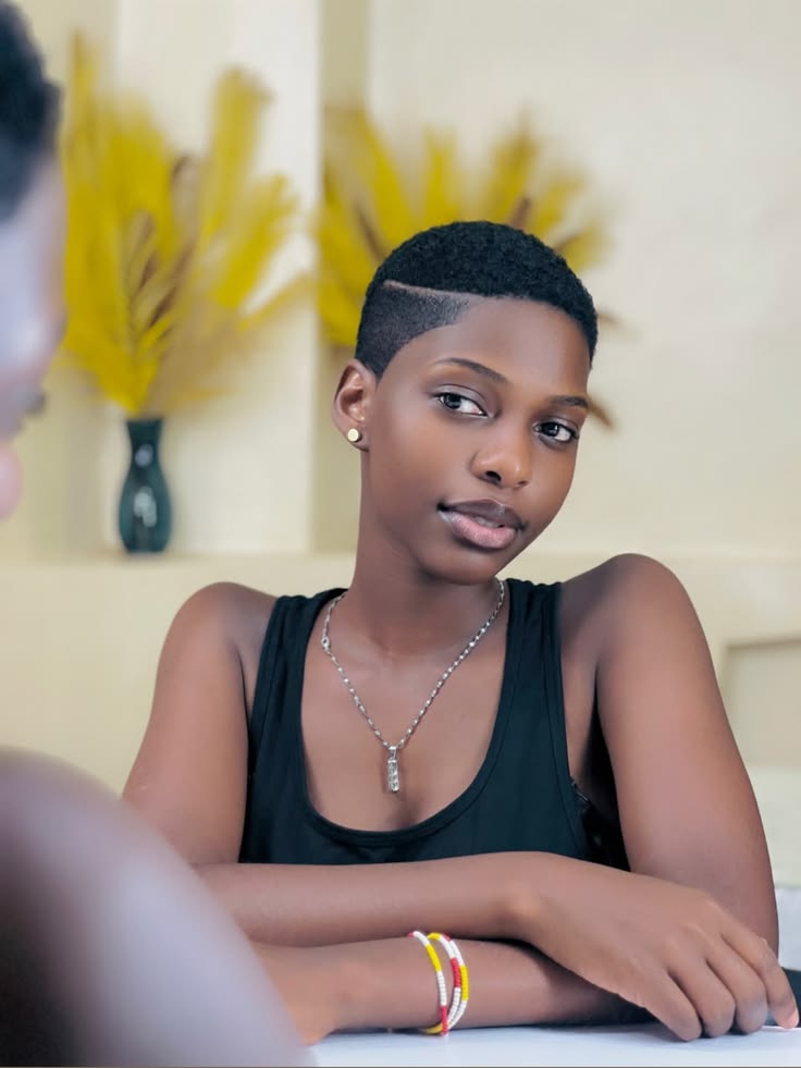 Simple Female Haircut Styles in Nigeria