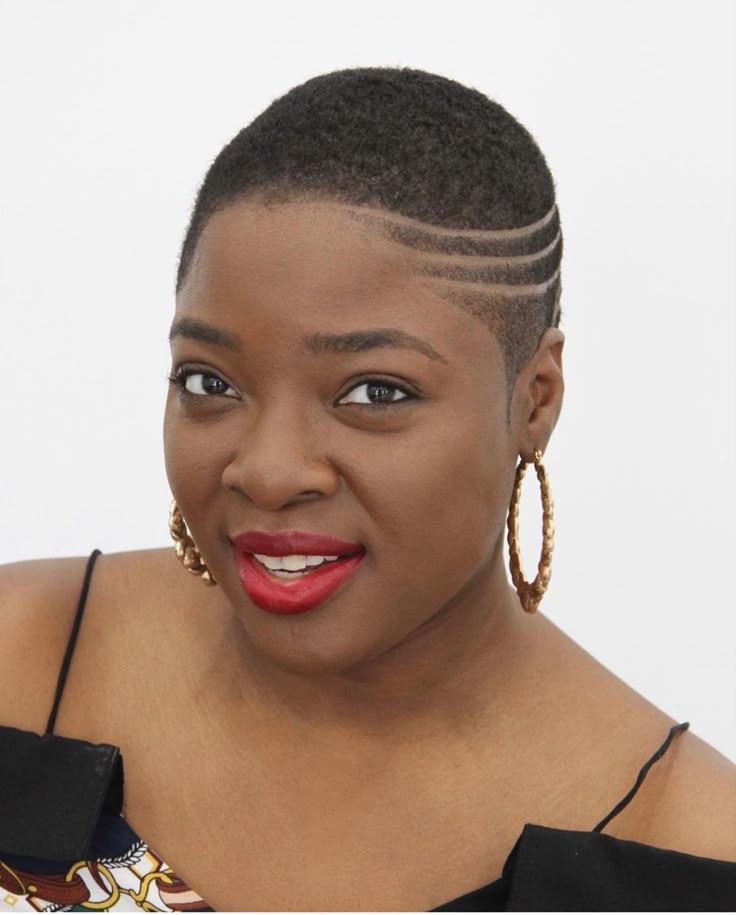 Simple Female Haircut Styles in Nigeria
