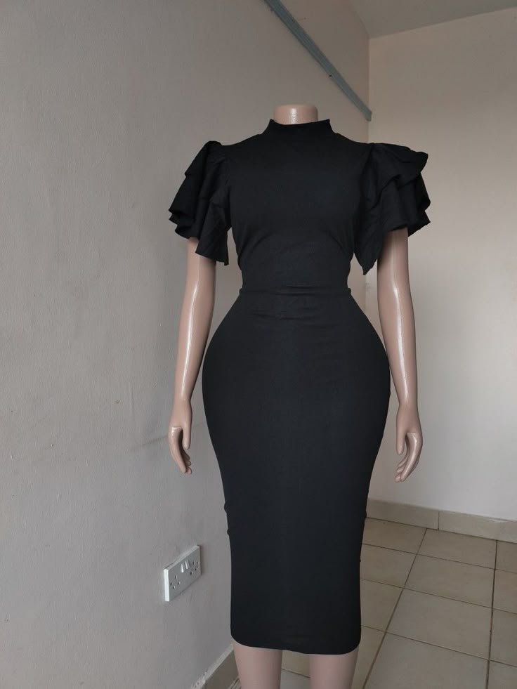 Plain Crepe Gown Styles ​