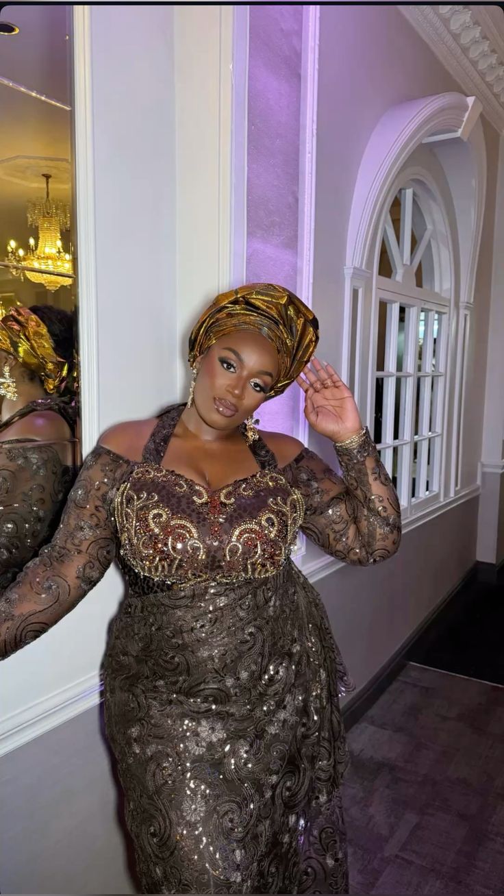 Simple Lace Styles for Plus Size Ladies