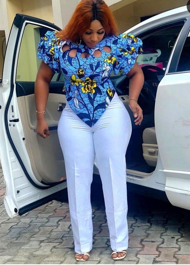 Other Gorgeous Trousers and Top Styles ​