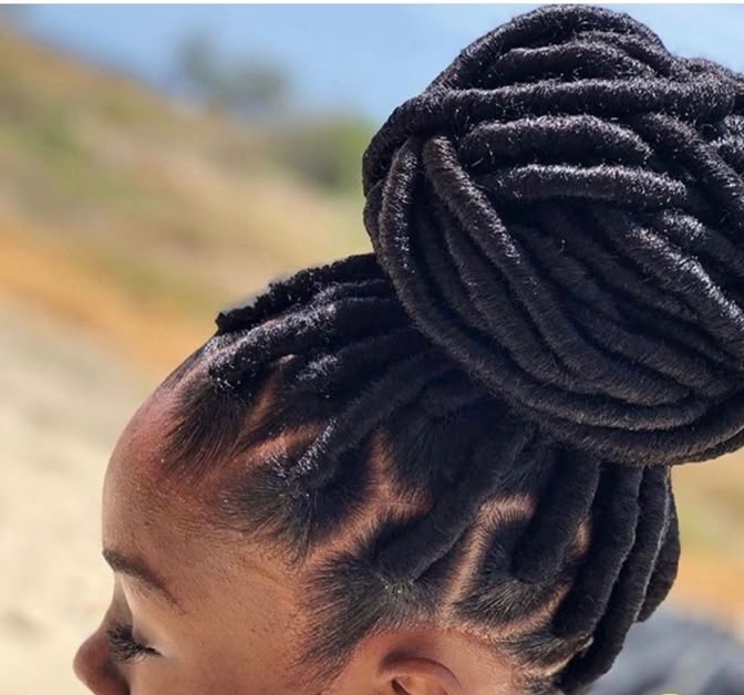 BOB BRAZILIAN WOOL HAIRSTYLES ​
