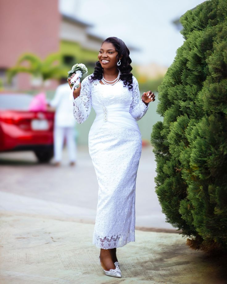 Comfortable Bridal Lace Styles
