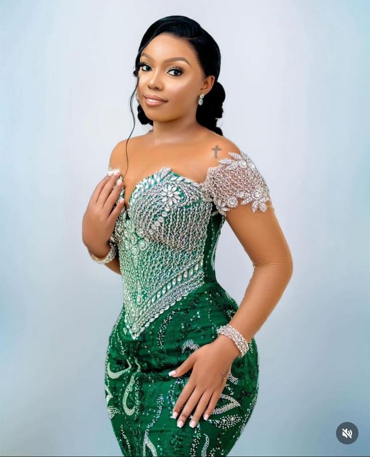 Latest Lace Gown Styles for Teenage Girls ​
