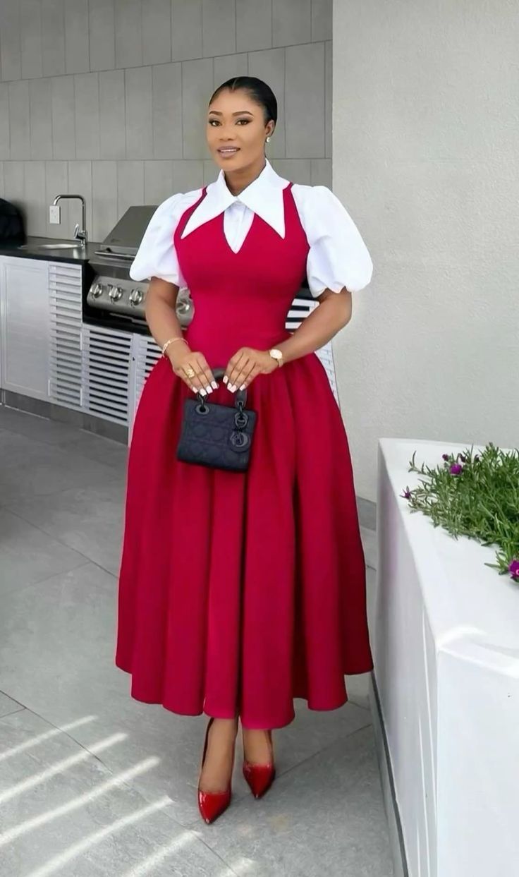 English Gown Styles for Teenage Girls