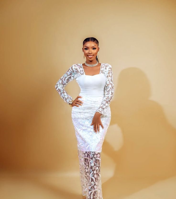 White Lace Gown Styles