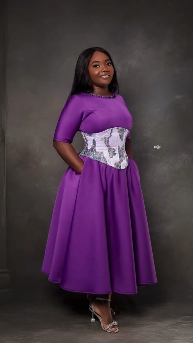 Trending English Gown Styles