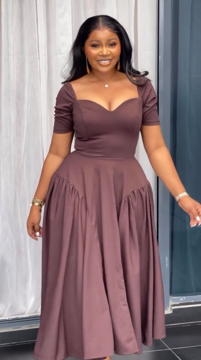 Plain Material Styles for Long Gowns