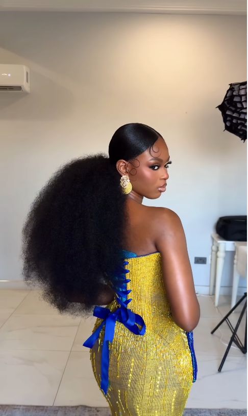 Long Packing Gel Hairstyles with Kinky