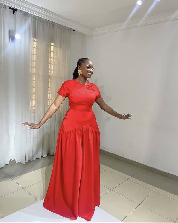 Simple Plain Material Styles for Ladies ​