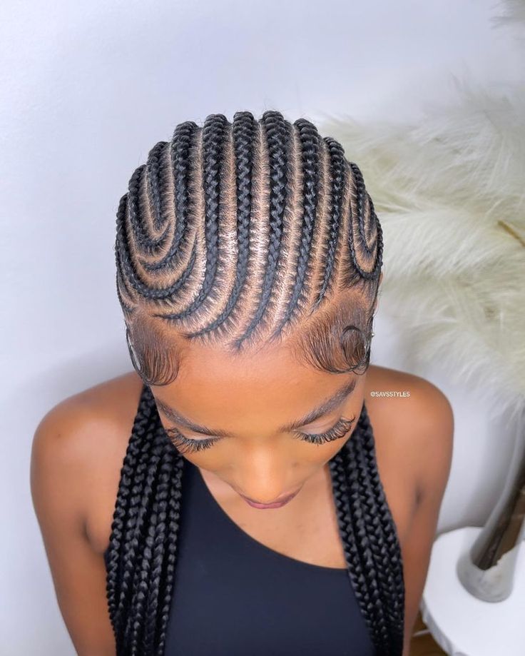 Comfortable Short All Back Hairstyle with Attachment ​