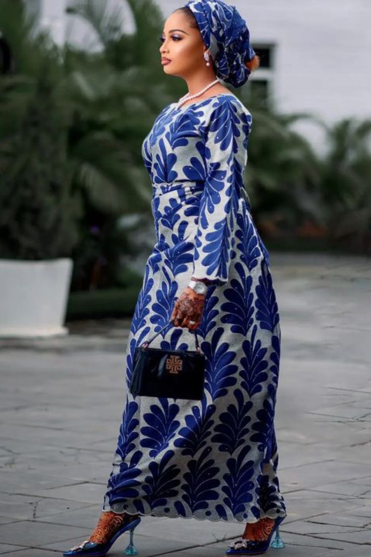 Blouse and Iro Styles with Lace ​