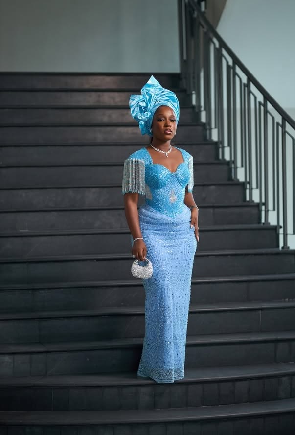 Best Asoebi with Lace Material