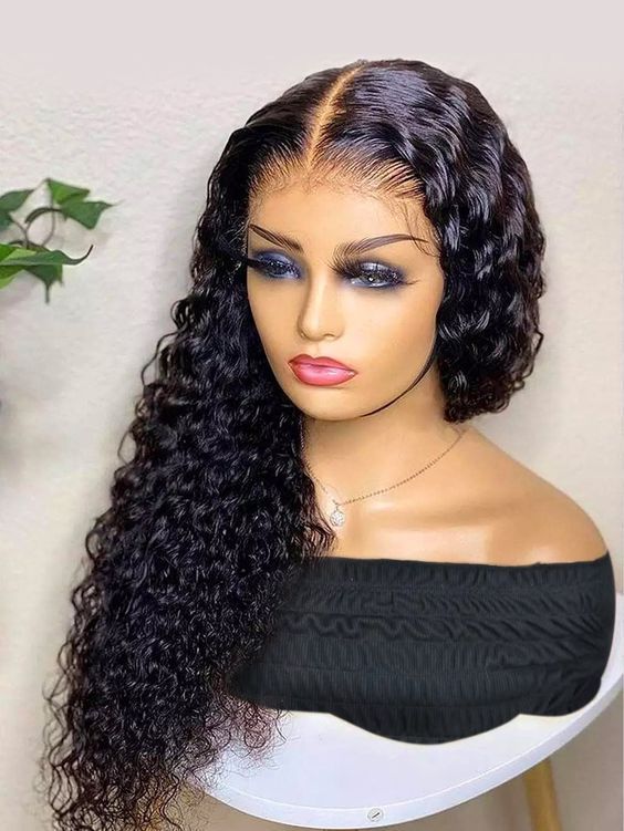 Simple Frontal Wig Styles ​