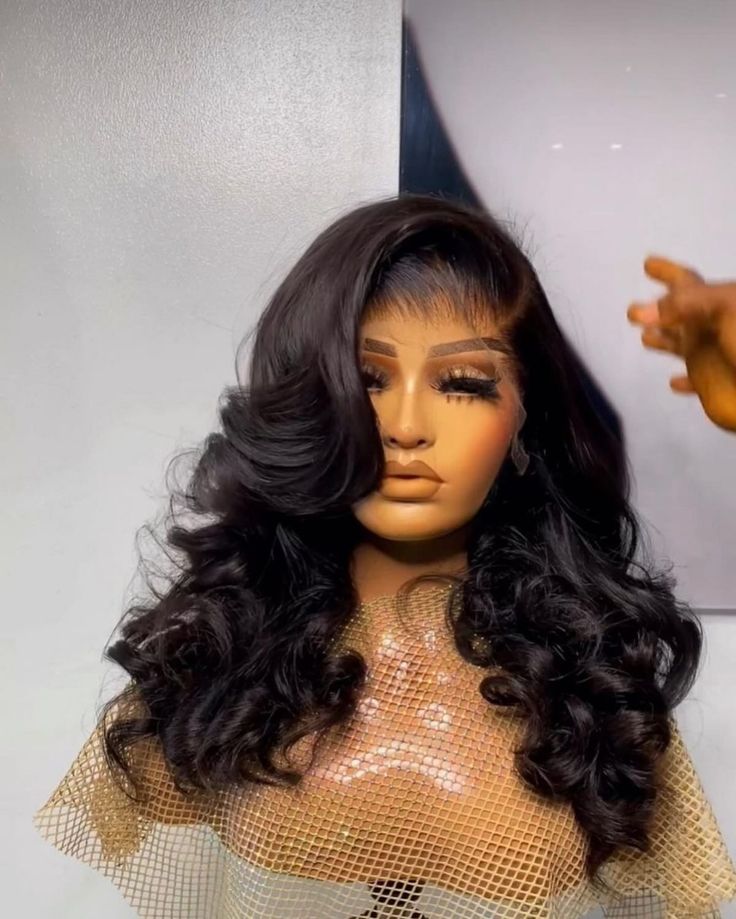 Types of Frontal Wigs with Pictures