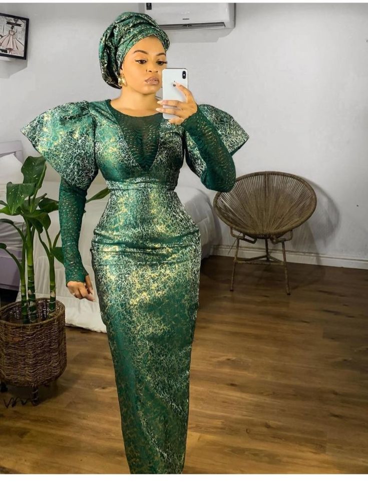Latest Brocade Styles for Ladies