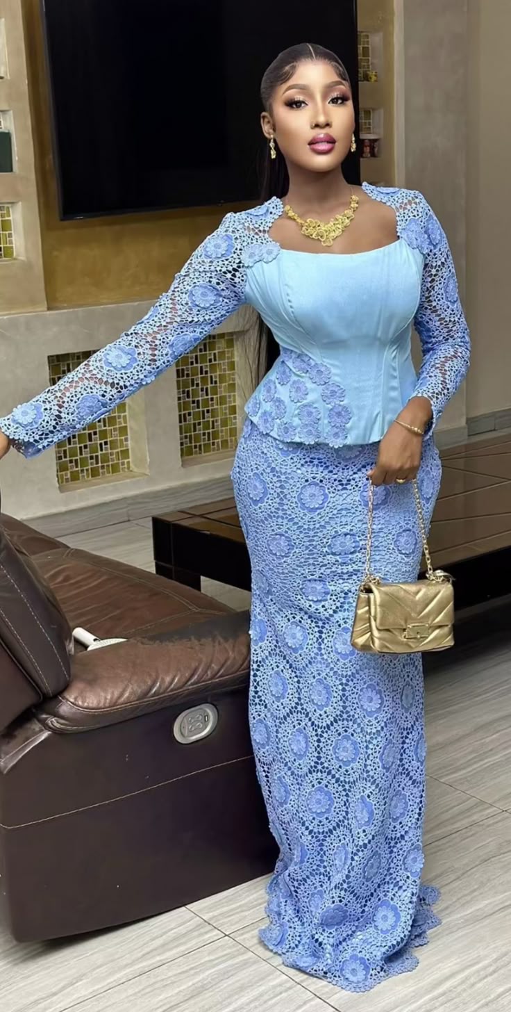 Straight Skirt and Blouse Lace Styles