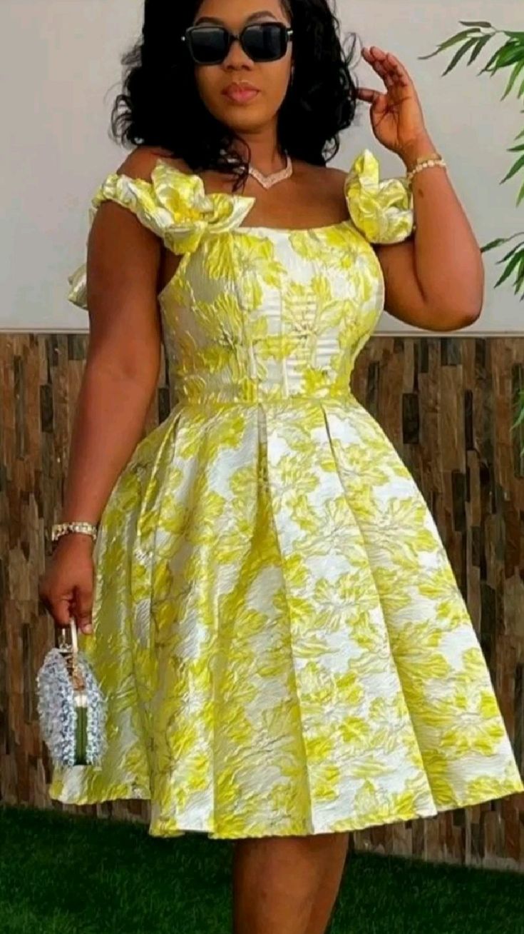 Short Brocade Styles for Ladies