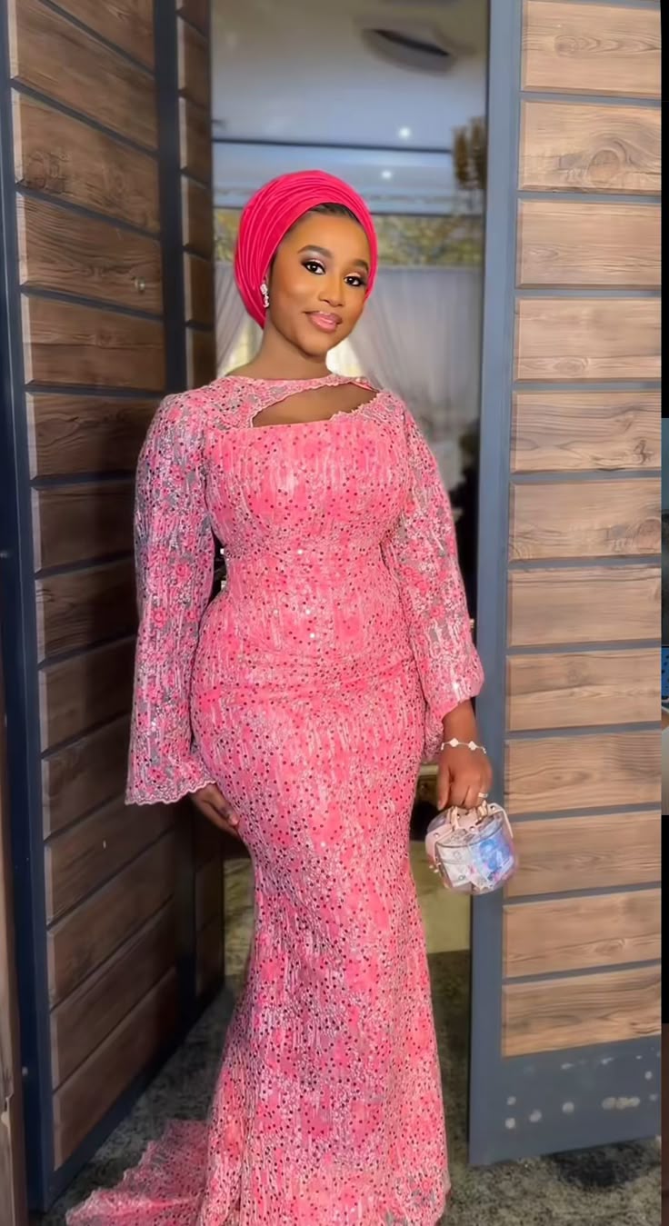 classy Colour Lace Material Asoebi Ideas