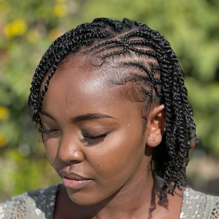 Side-Parted Hairstyles Without Attachment ​