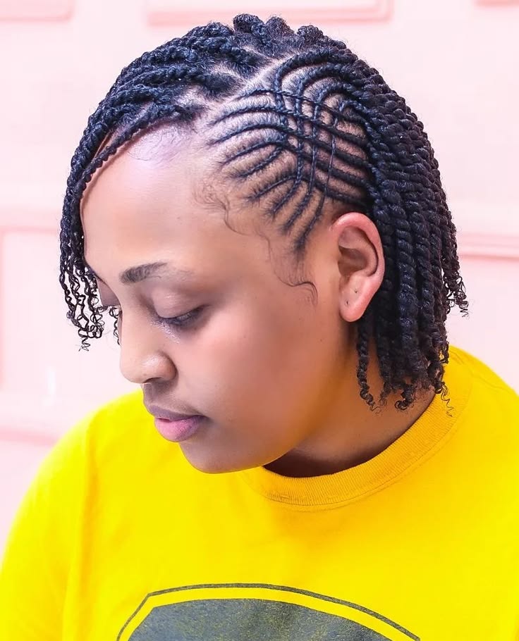 Side-Parted Hairstyles Without Attachment ​