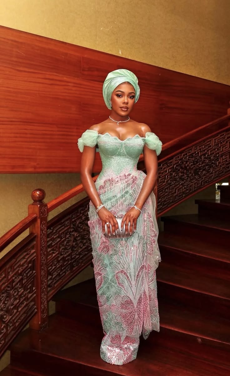 lassy Colour Lace Material Asoebi Ideas